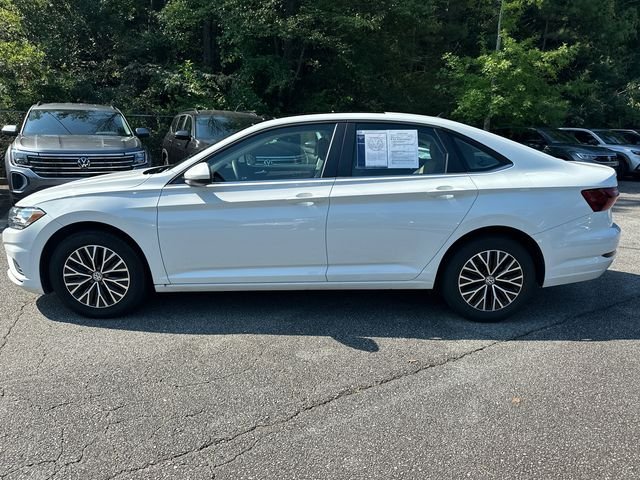 Certified Used 2020 White Volkswagen 1.4T SE image 8