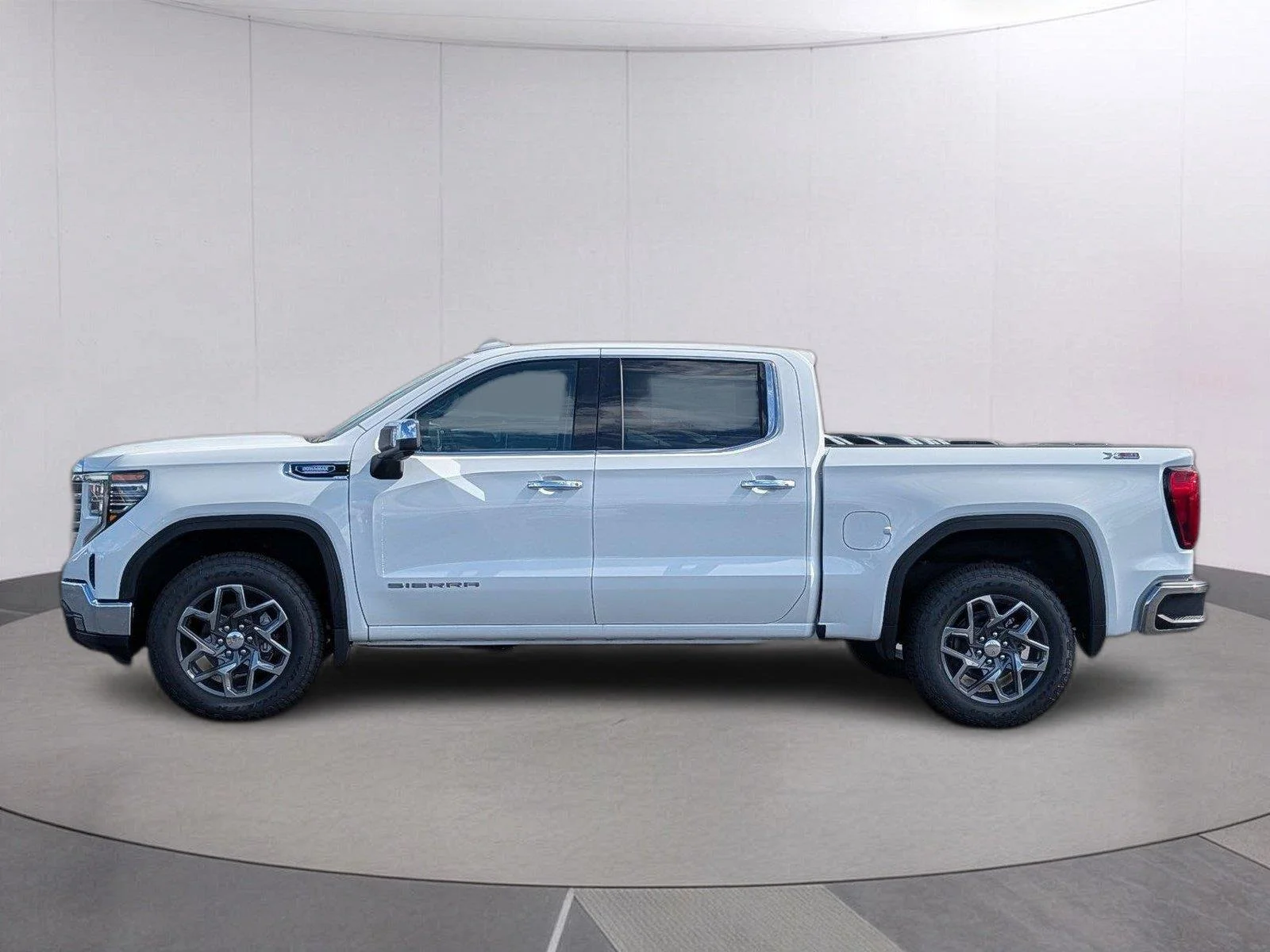New 2026 Summit White GMC SLT image 2
