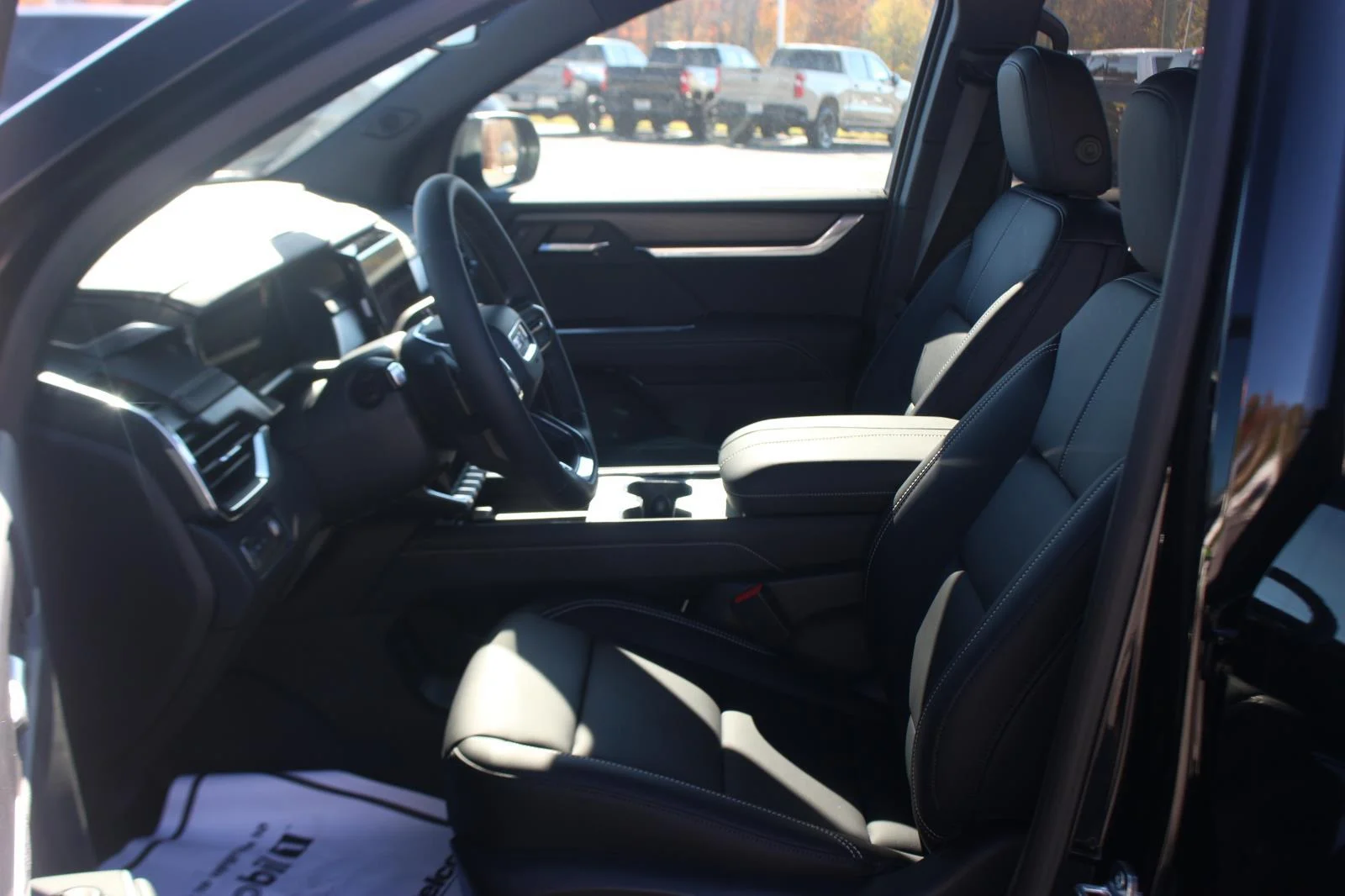 New 2025 Ebony Twilight Metallic GMC Elevation image 13