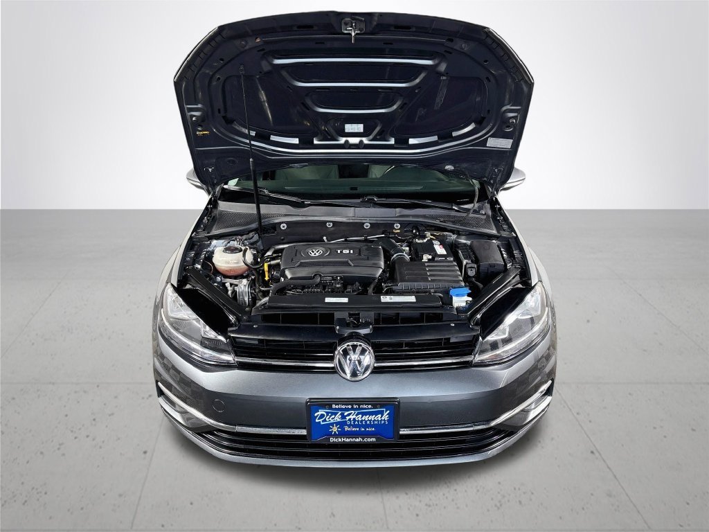 Used 2018 Gray Volkswagen S image 21
