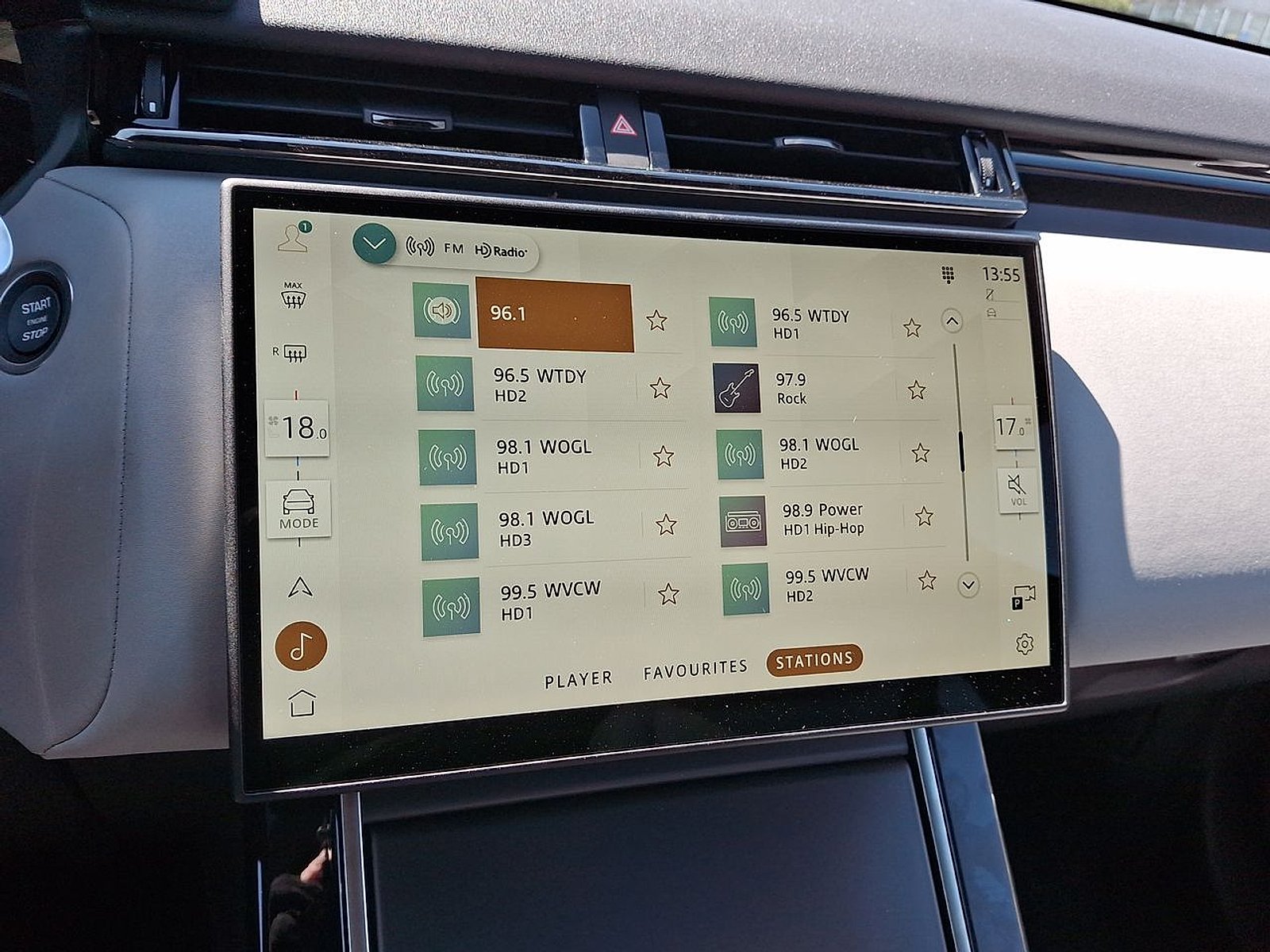 2026 Land Rover Range Rover Velar S - Photo 22