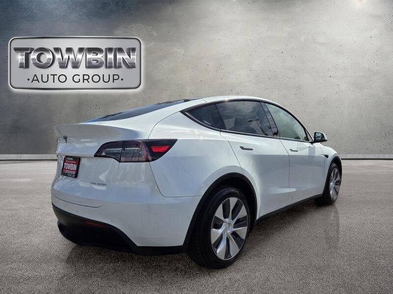Used 2020  Tesla Long Range image 6