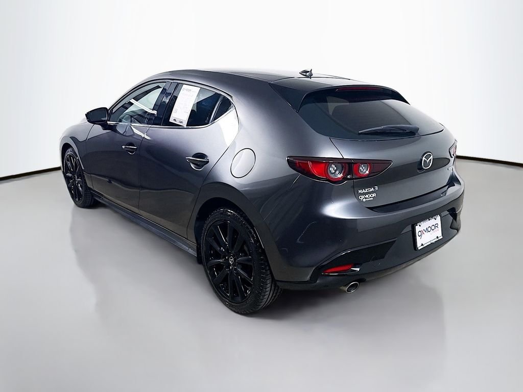 Used 2021 Machine Gray Metallic Mazda Premium image 5