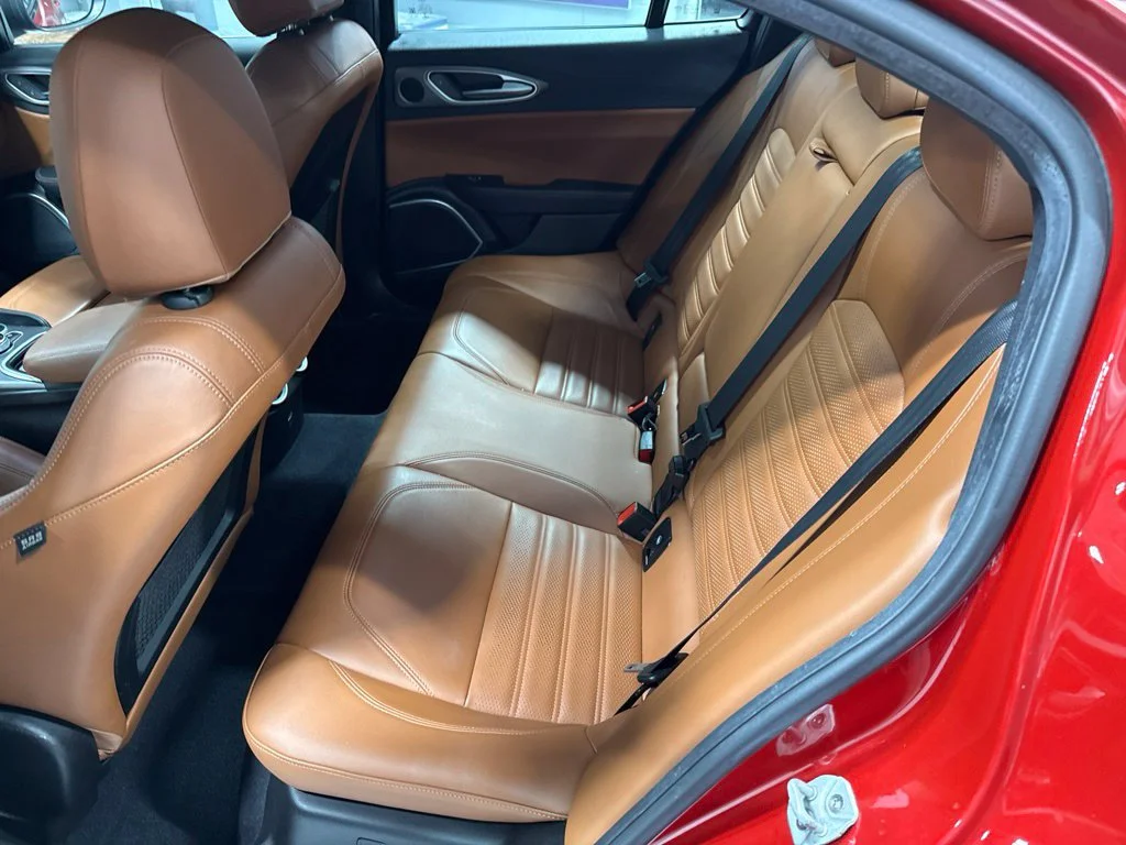 Used 2021 Red Alfa Romeo Ti Sport image 17