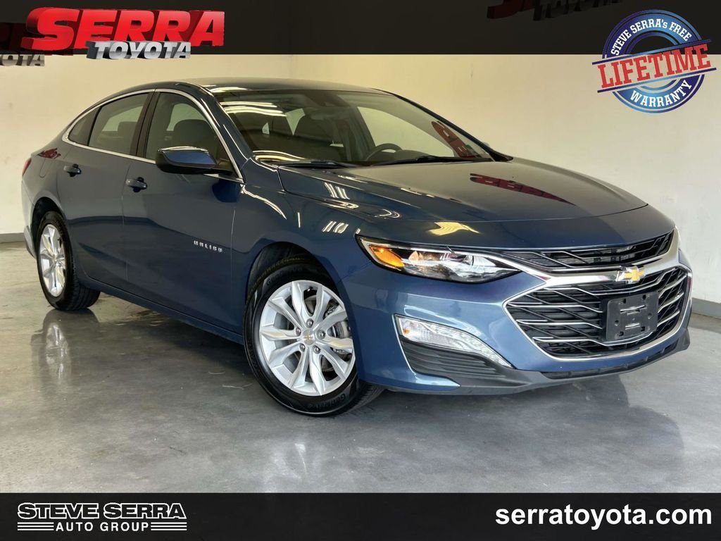 Used 2025 Blue Chevrolet LT image 1
