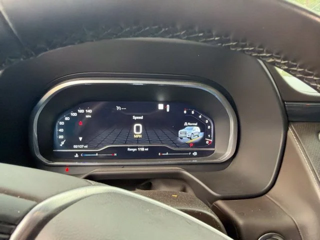 Certified Used 2023 White GMC SLT image 20