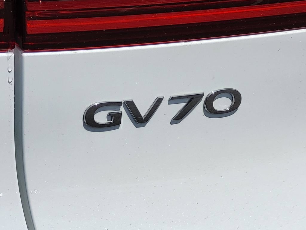 New 2026 White Genesis 2.5T SPORT PRESTIGE image 11