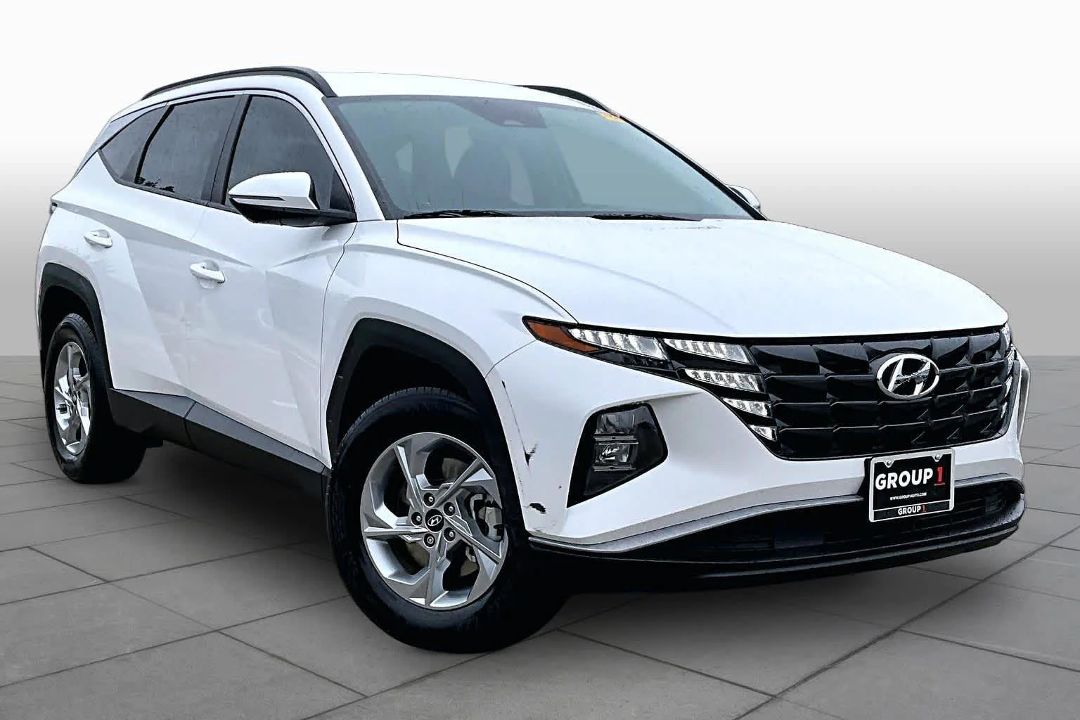 Used 2023 Serenity White Pearl Hyundai SEL image 3