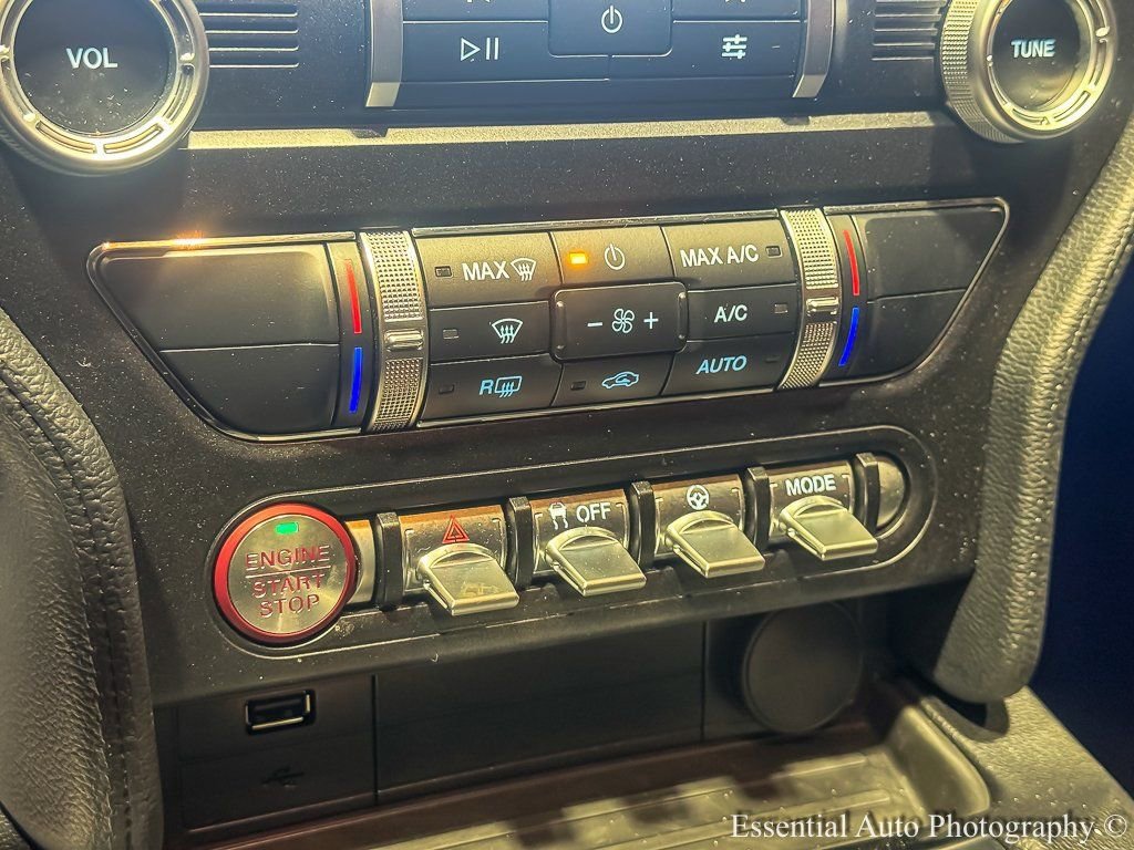 2023 FORD MUSTANG - Image 22