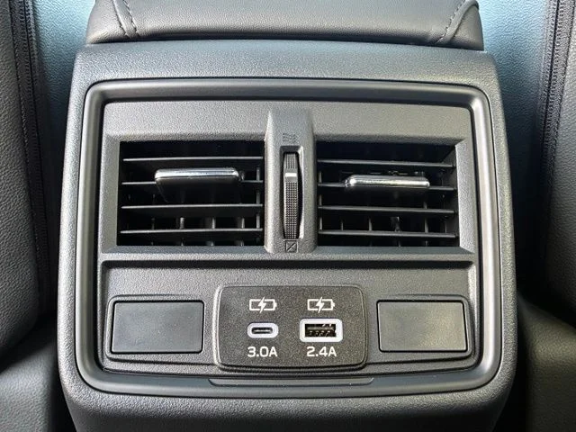 New 2026 CRYSTAL WHITE PEARL Subaru Premium image 27