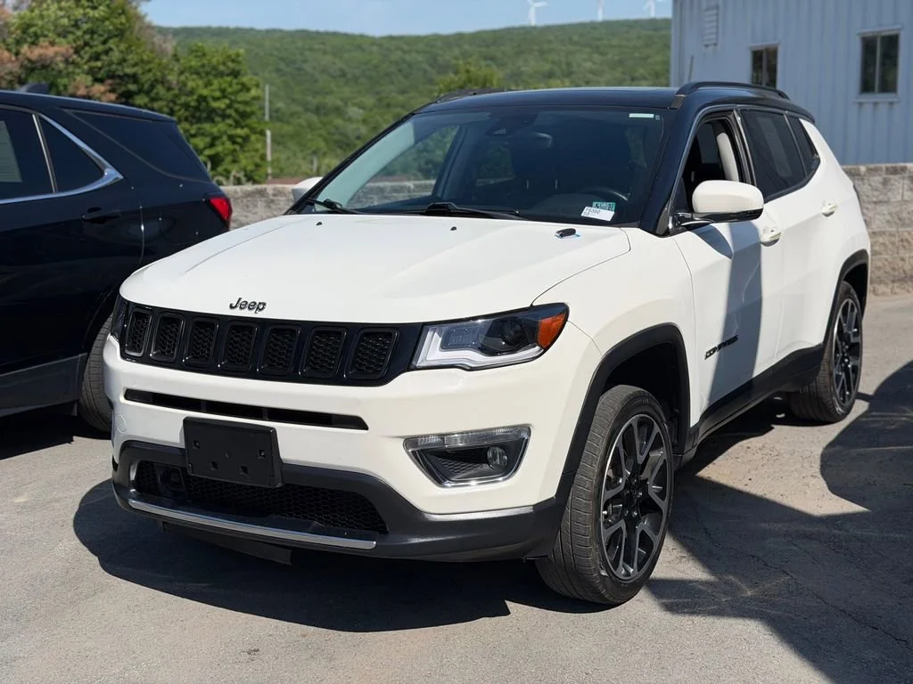 2018 Jeep Compass Limited 4X4's photo