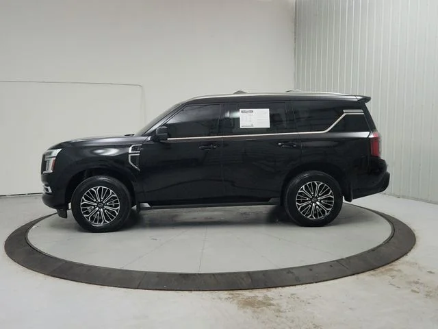 Used 2025 Black Nissan SL image 5