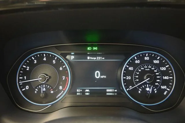 Used 2021 White Hyundai SEL image 29
