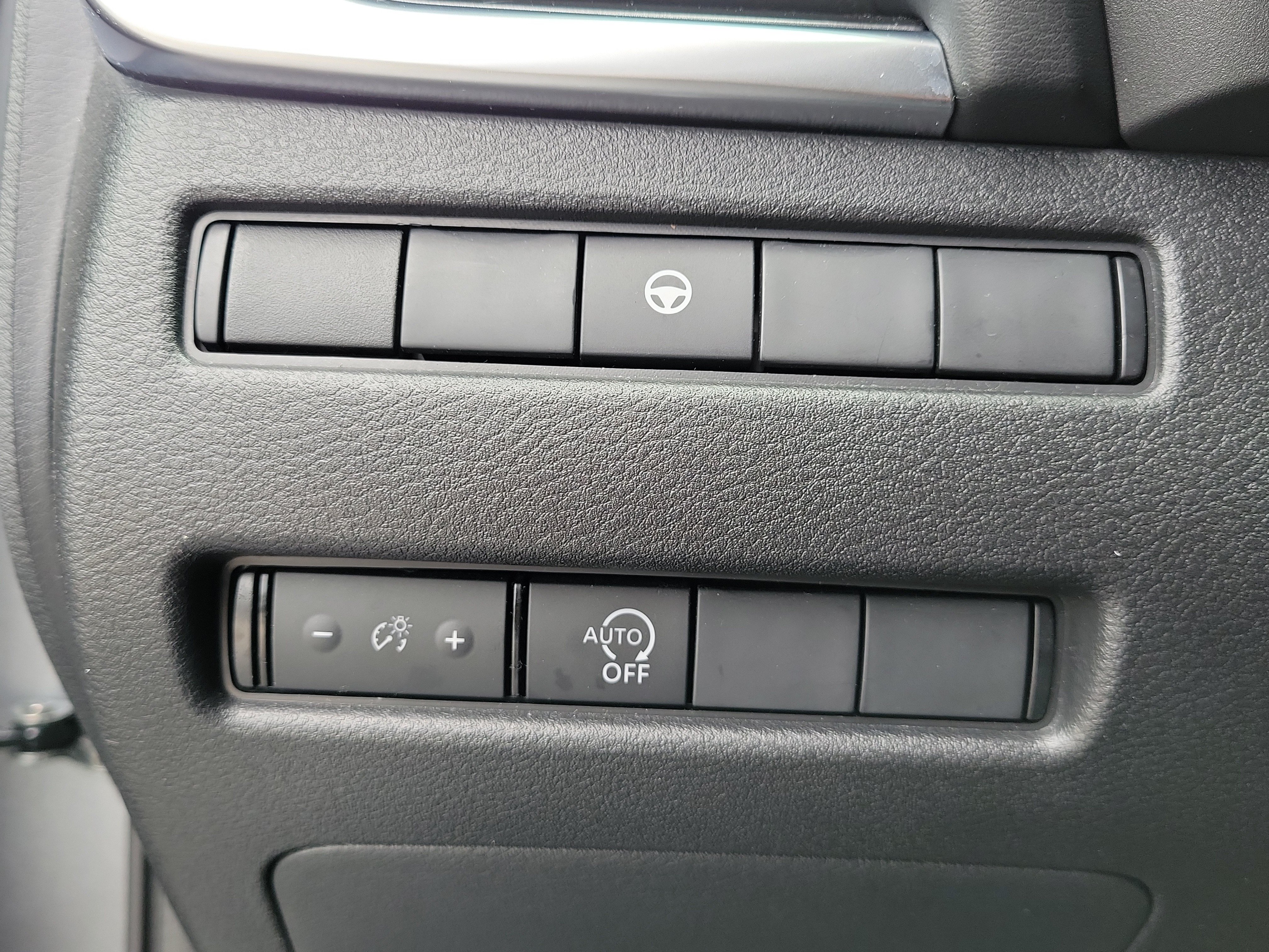 Used 2023 Gun Metallic Nissan SV image 21