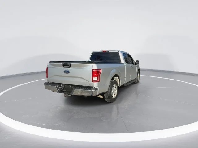 Used 2015 Silver Ford XL image 11