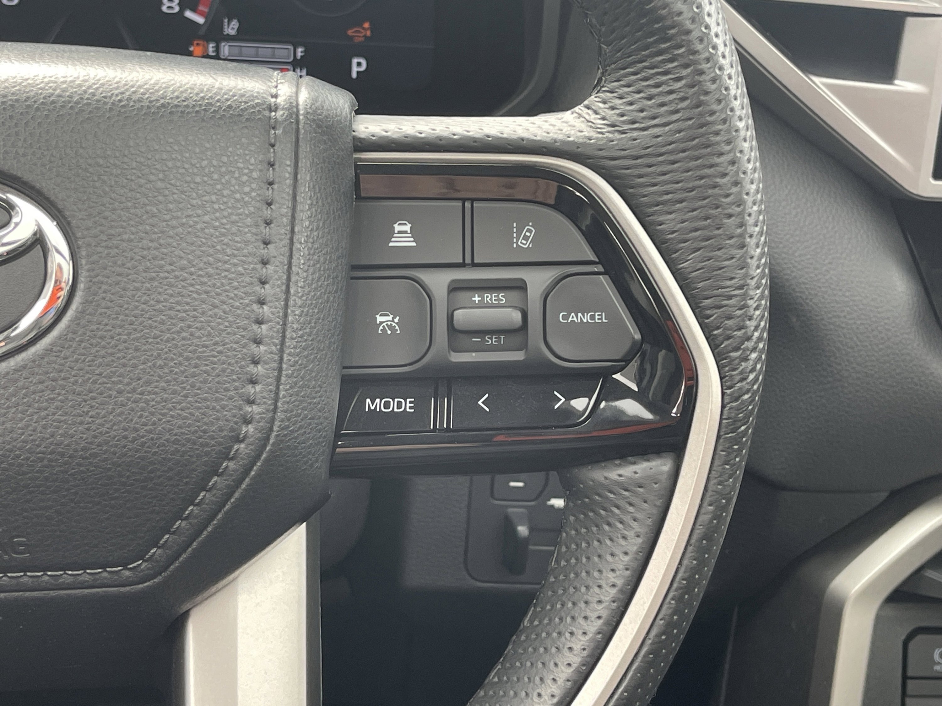 2024 Toyota Tundra Limited - Photo 17