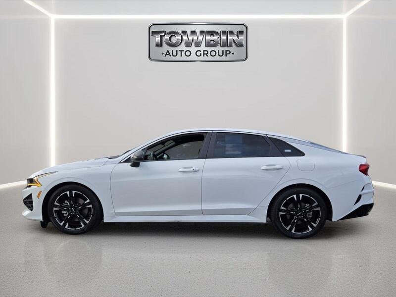 Used 2022 White Pearl KIA GT-LINE AUTO AWD image 7
