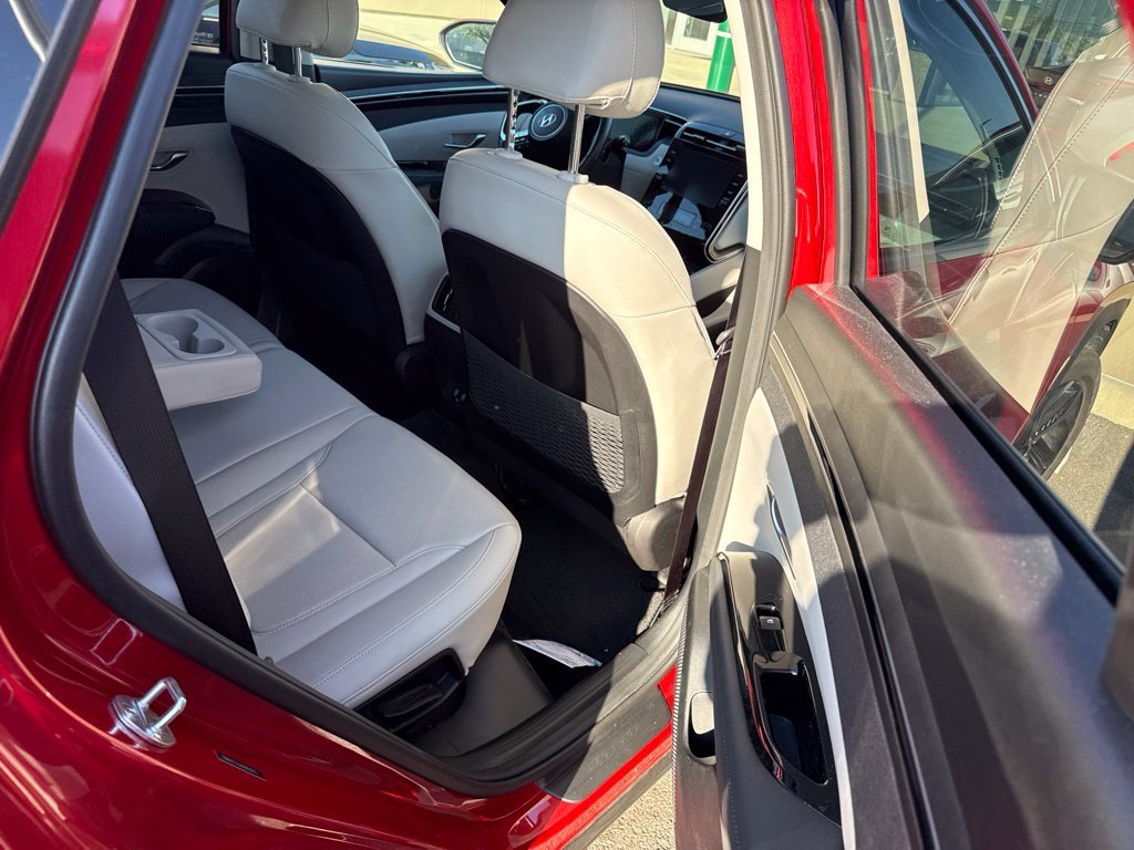Certified Used 2022 Red Hyundai SEL image 4