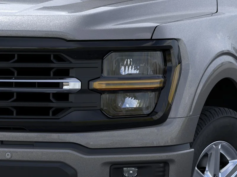 New 2026 Carbonized Gray Metallic Ford XLT image 18