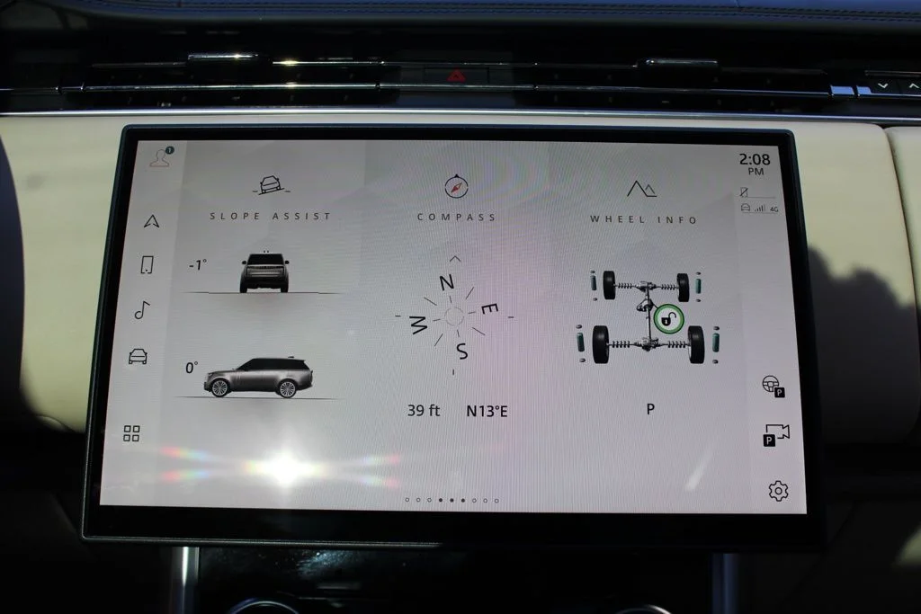 2023 Land Rover Range Rover SE - Photo 22