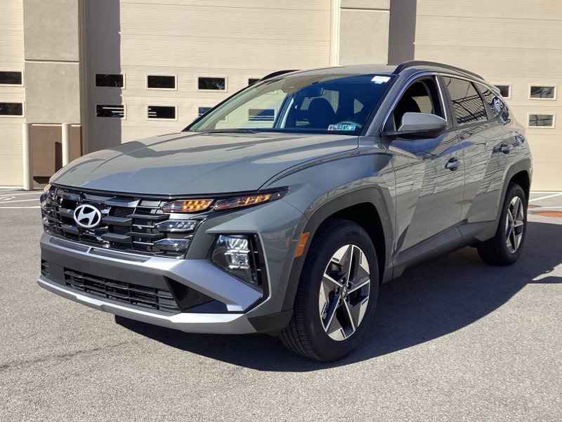 New 2026 Gray Hyundai SEL Plus image 3