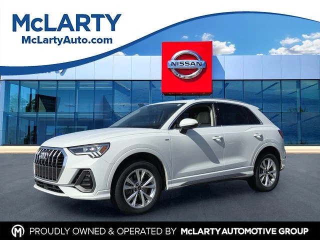 2024 Audi Q3 45 TFSI S Line Premium quattro's photo