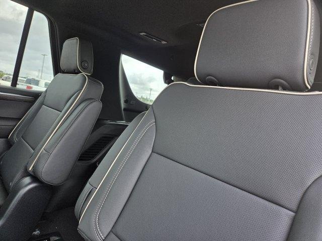 2026 Chevrolet Tahoe Premier - Photo 27
