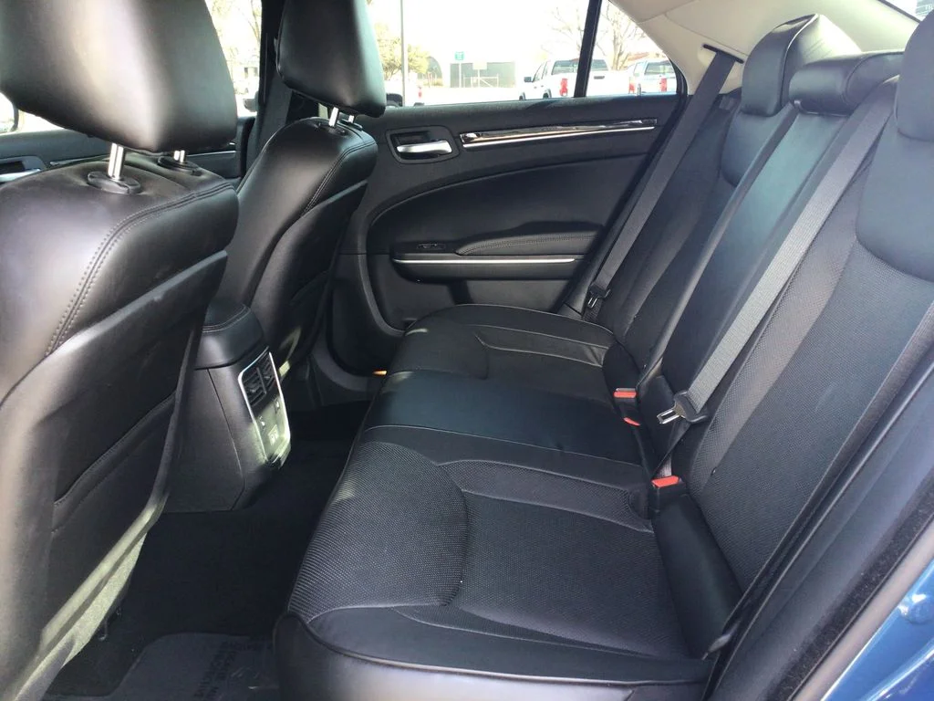 Used 2023 Frostbite Chrysler Touring L image 9