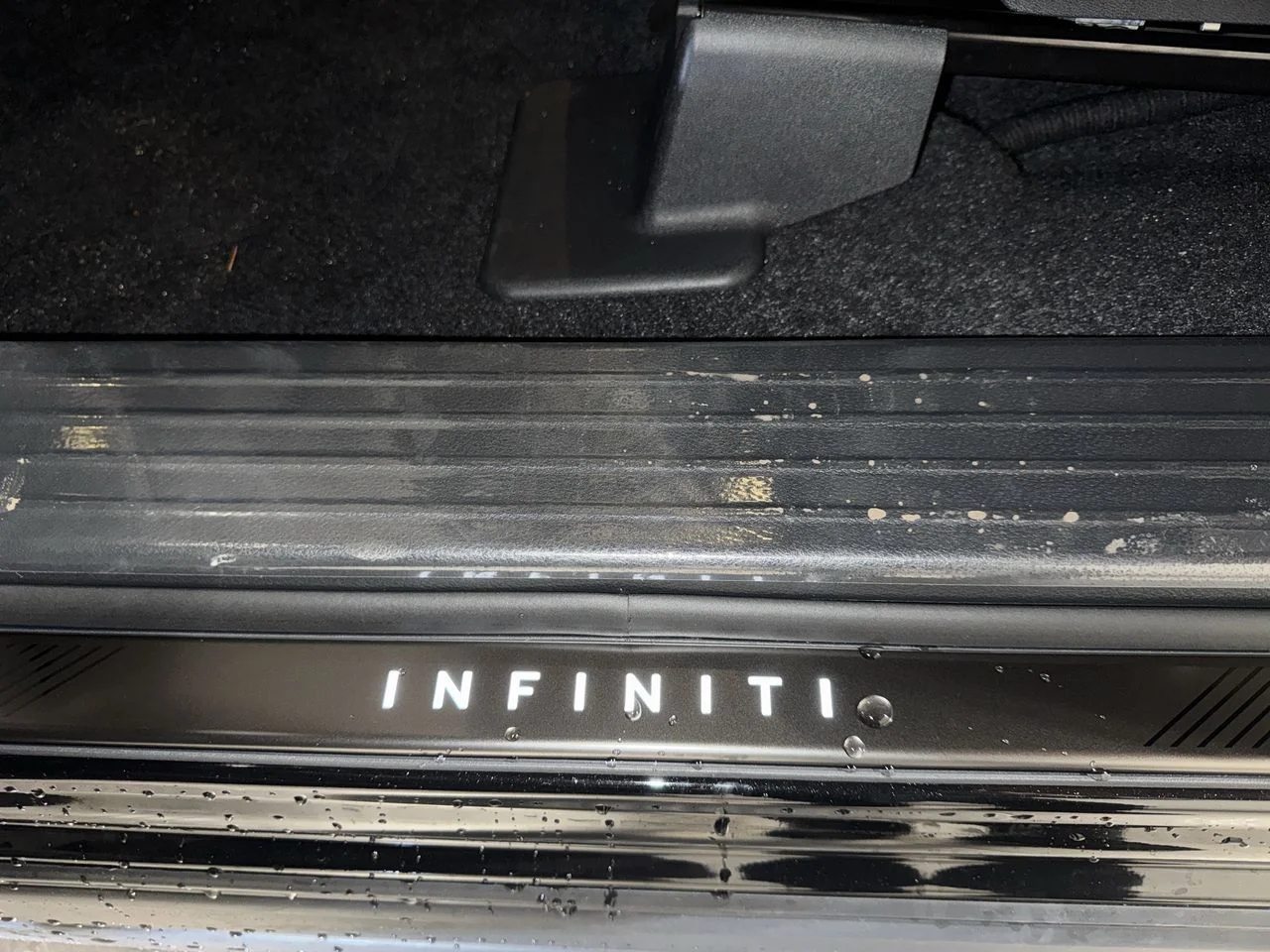 Used 2026 Black INFINITI Autograph image 18