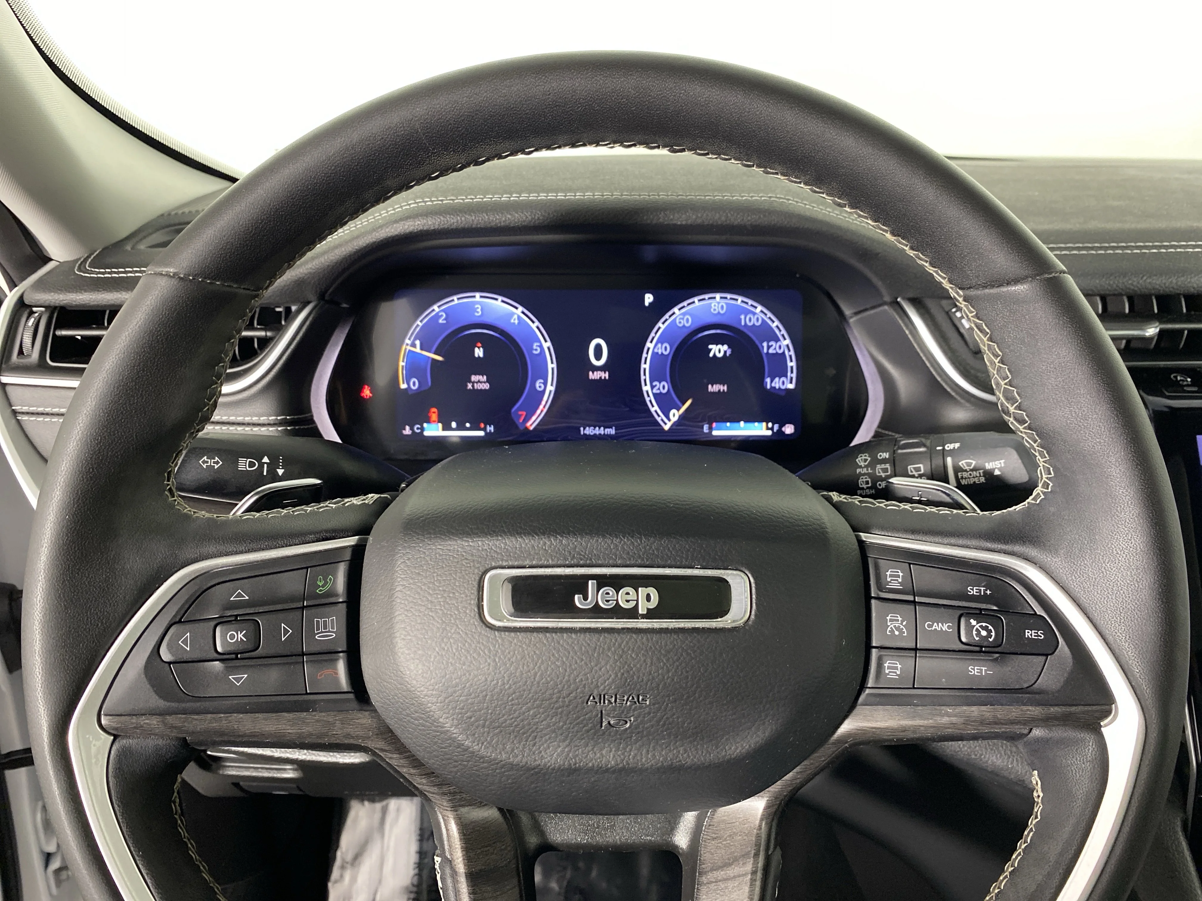 Used 2023 Bright White Clearcoat Jeep Limited image 22