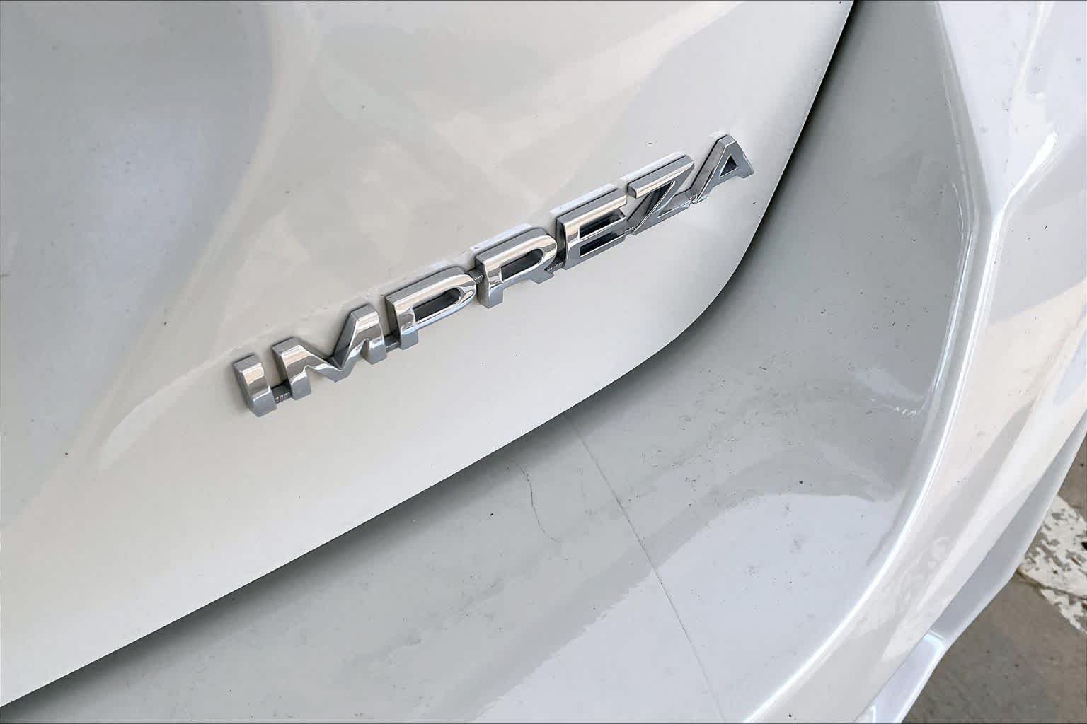 Used 2025 Crystal White Pearl Subaru Sport image 10