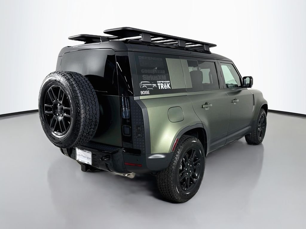 New 2026 Woolstone Green Land Rover S image 9