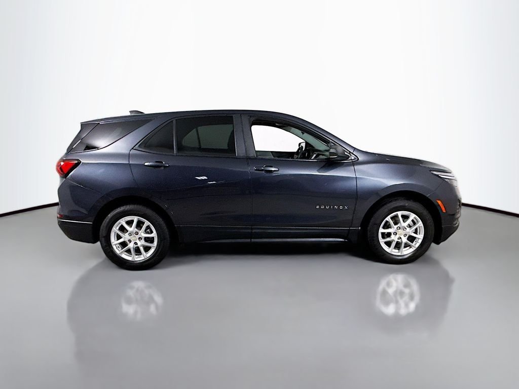 Used 2022 Gray Chevrolet LS image 12