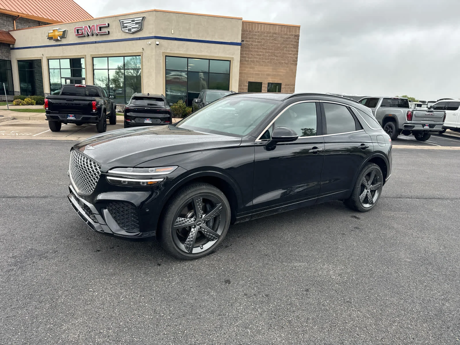 2023 GENESIS GV70