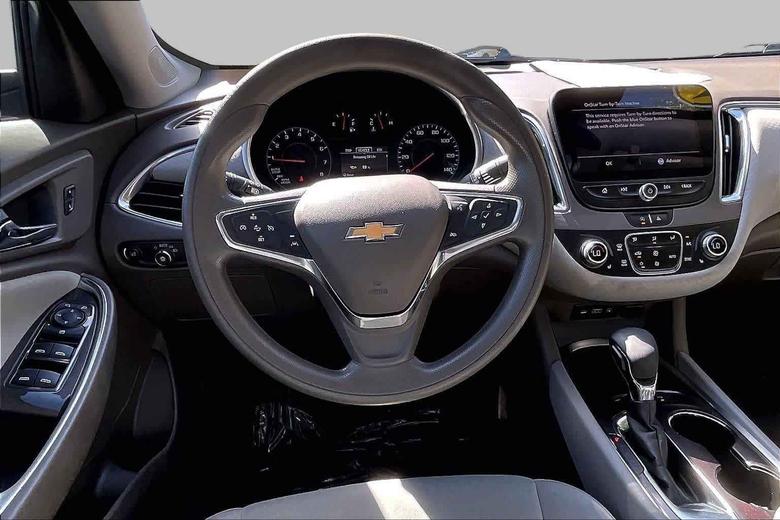 Used 2021 Silver Ice Metallic Chevrolet LT image 6