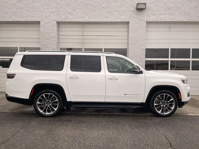 2023 Jeep Wagoneer L