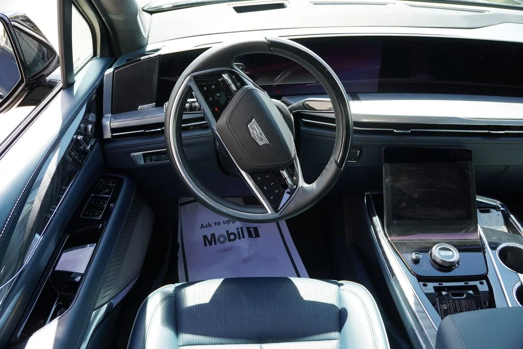 Used 2025 Black Raven Cadillac Luxury 2 image 23