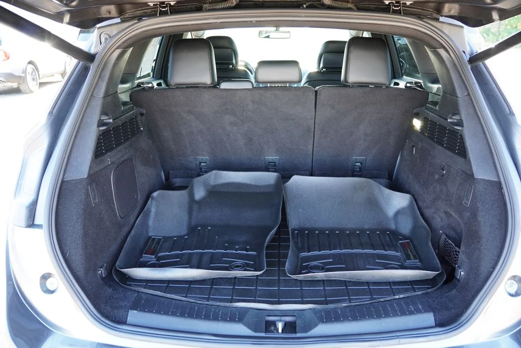 Certified Used 2017 Gray Lincoln Premiere image 20
