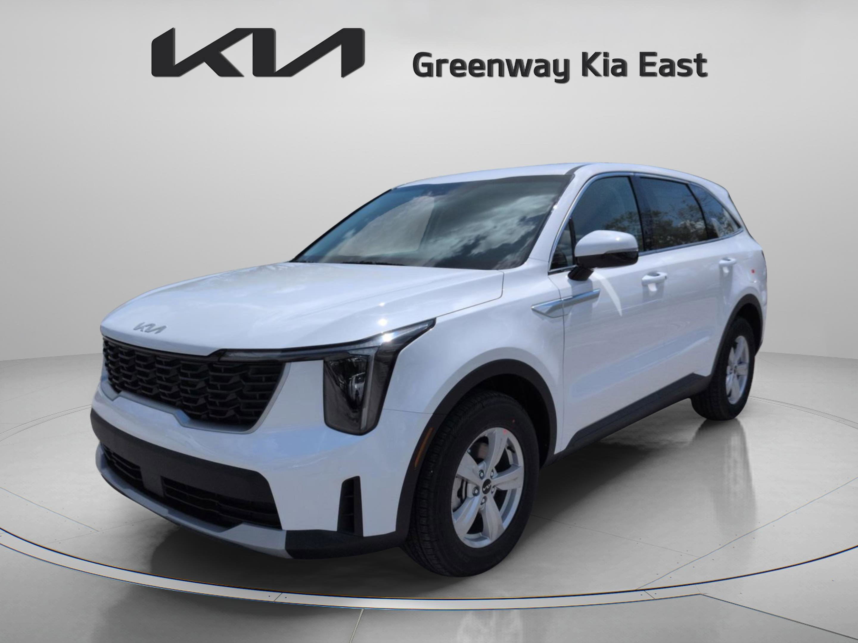 New 2026 Glacial White Pearl Kia LX image 10
