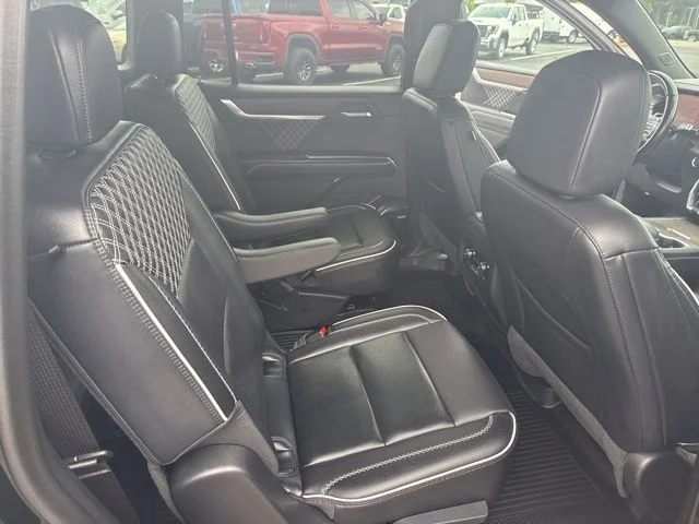 Used 2025 Black GMC Denali image 32