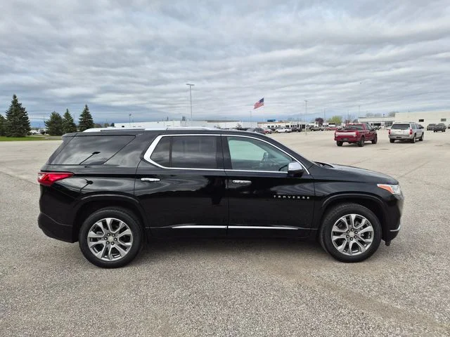 Used 2021 Black Chevrolet Premier image 4