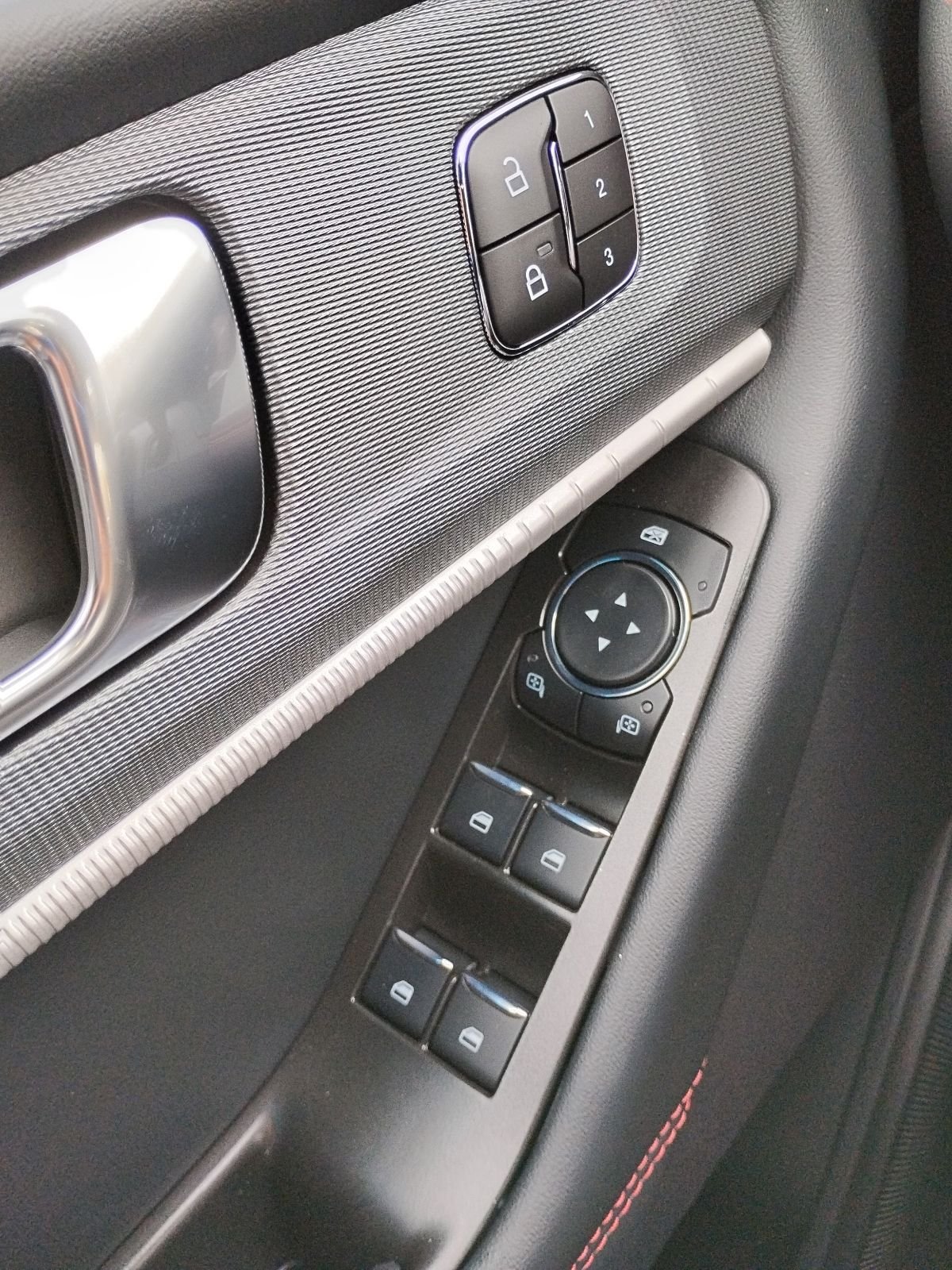 New 2026 Carbonized Gray Metallic Ford ST-Line image 24