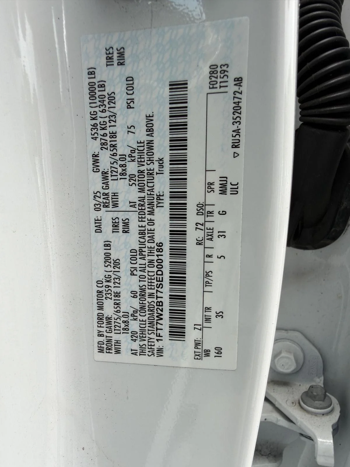 Used 2025 Oxford White Ford XLT image 39