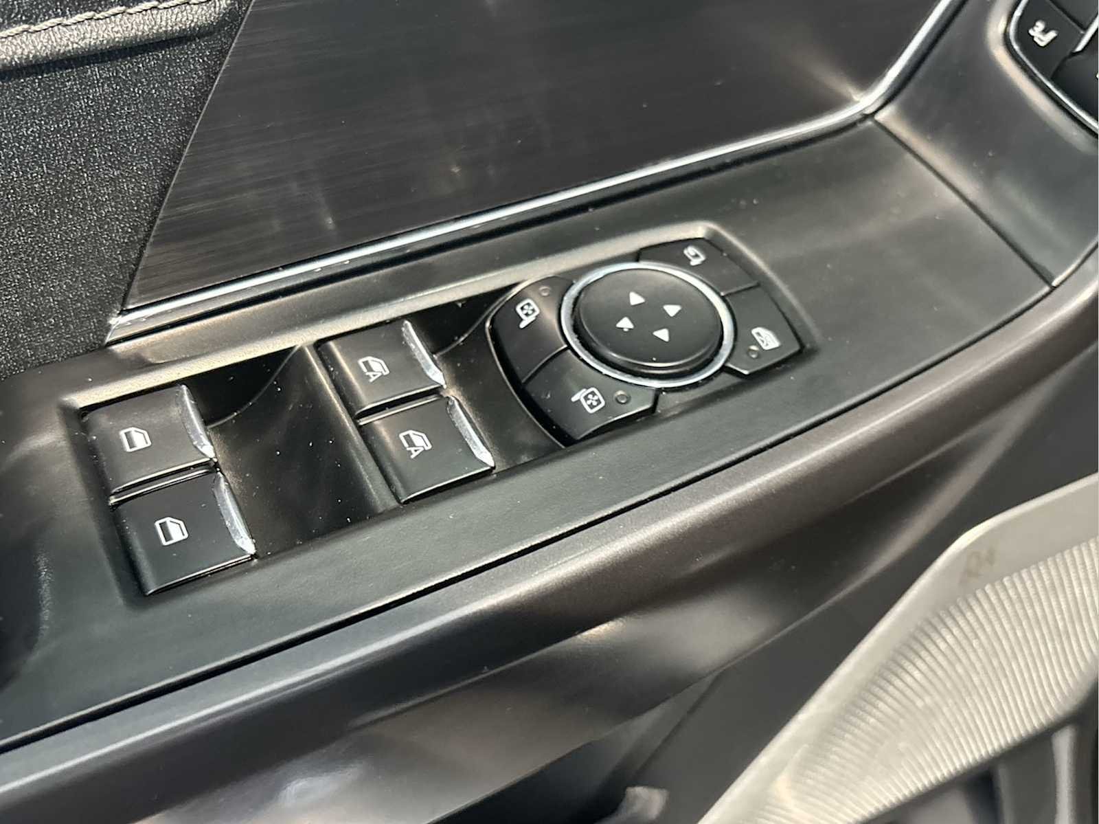 Used 2024 Avalanche Ford LARIAT image 22