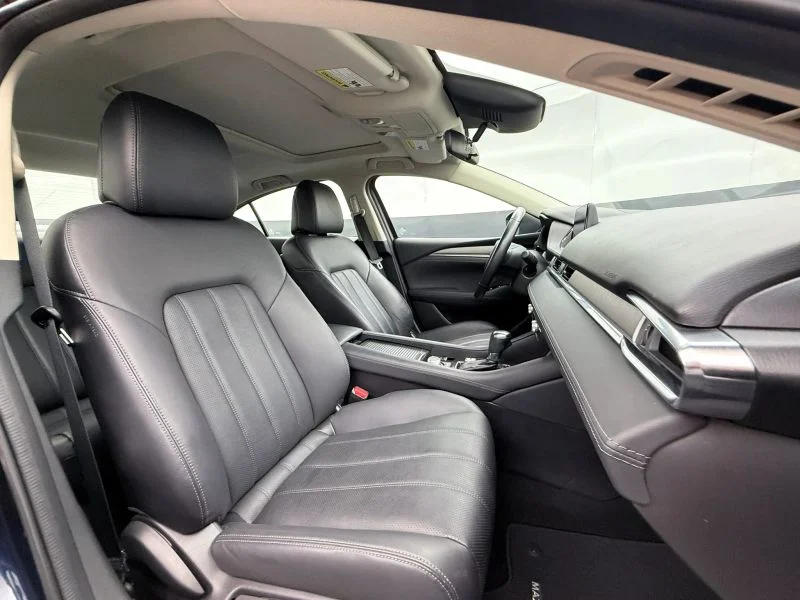 2021 Mazda MAZDA6 Touring - Photo 10
