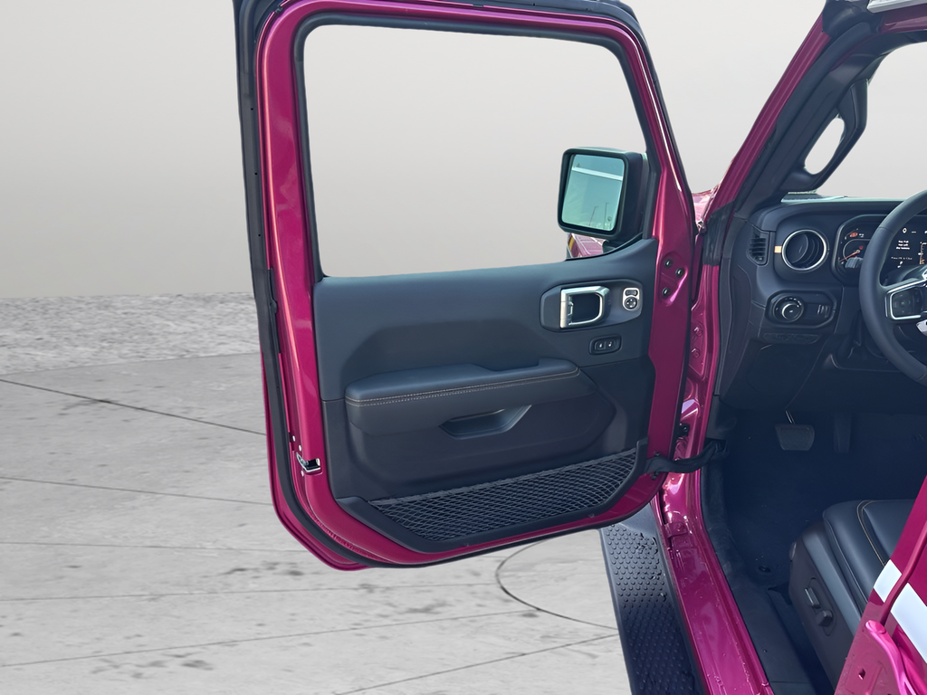 New 2026 Tuscadero Pearl-Coat Exterior Paint Jeep Sahara image 23
