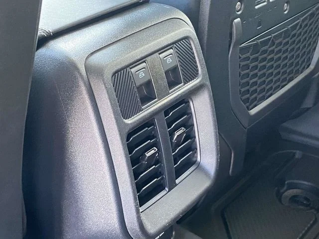 New 2026 White Ford Badlands image 11