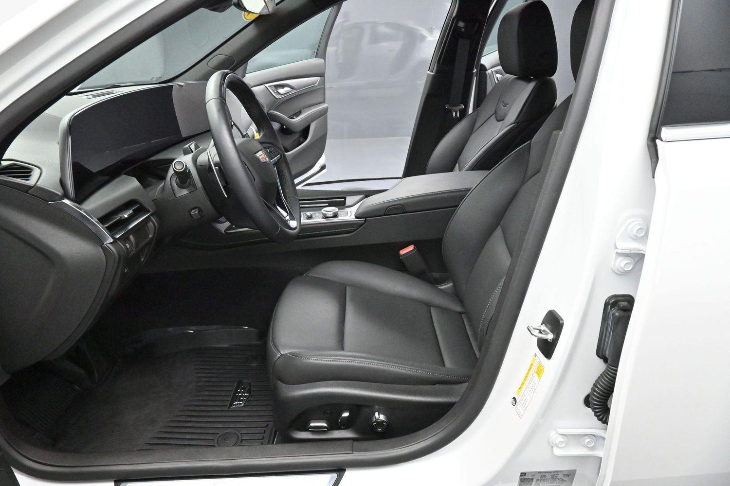 Used 2025 Crystal White Tricoat Cadillac Premium Luxury image 13