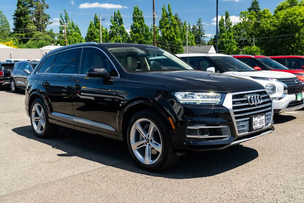 Used 2019 Black Audi 55 Prestige image 1