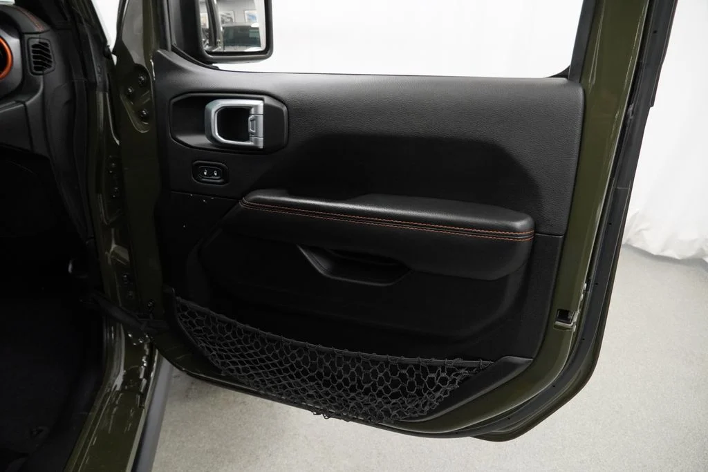 Used 2022 Green Jeep Mojave image 44